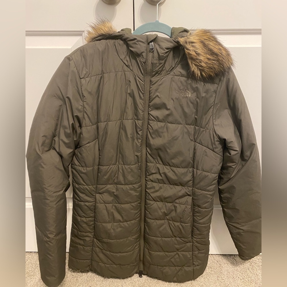 North Face Women’s Down Metropolis Parka. Olive Green, Size L